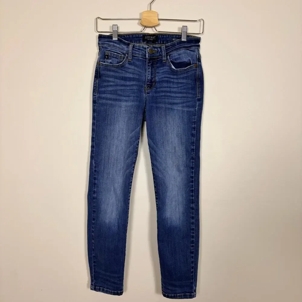 Judy Blue Relaxed Fit Jeans Women 5/27 Medium Wash Stretch Style JB82102DK